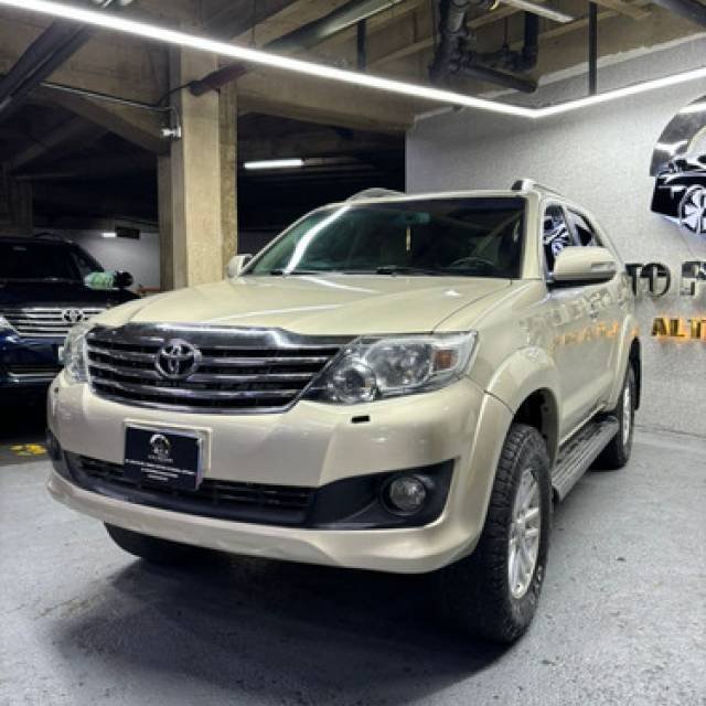 Toyota Fortuner 2016 Mun. Chacao (norte)