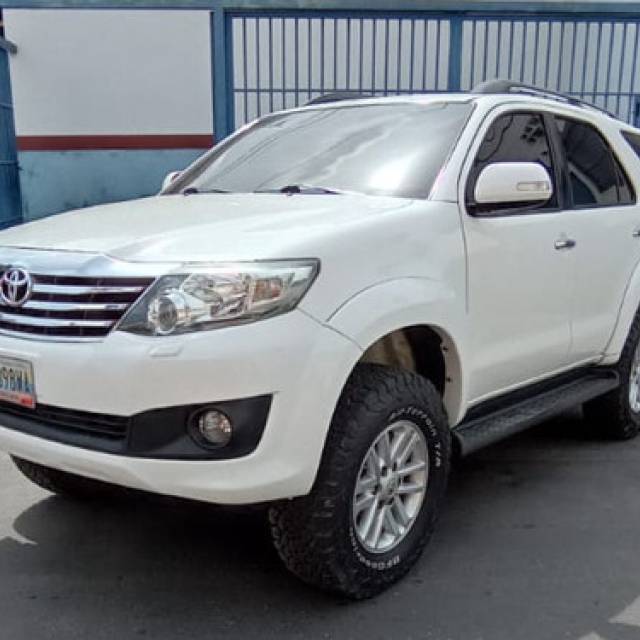 Toyota Fortuner 2014 Girardot (Maracay)