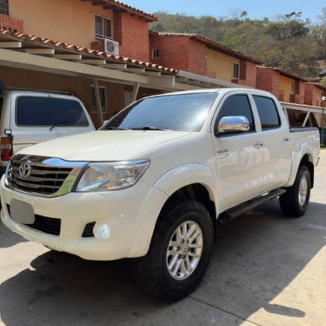 Toyota Hilux 2015 Girardot (Maracay)
