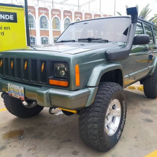Jeep Cherokee 2000 Girardot (Maracay)